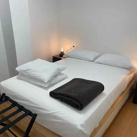Apartamento Calle Rodrigo De Triana Con Opcion De Parking Sevilla Exterior photo